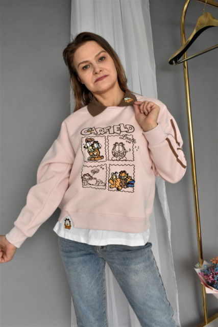 BLUZA JASNY RÓŻOWY GARFIELD HAFTY