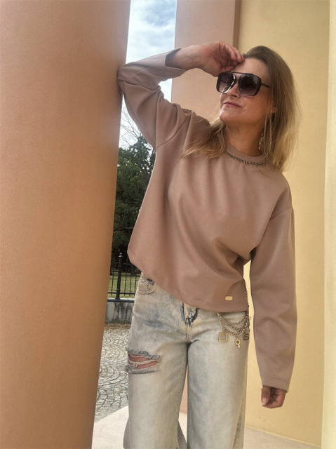 DI'SHE BLUZA FANGO ZDOBIONA NASZYJNIKIEM
