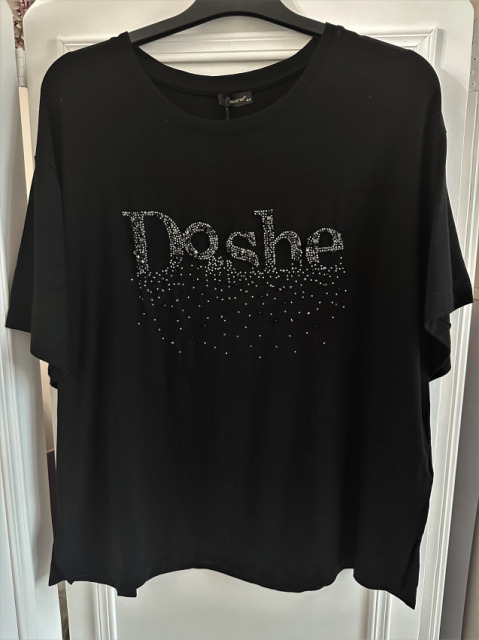 DI"SHE T-SHIRT BLUZKA LEJĄCY TENCEL CZARNA Z LOGO ROZSYPANE BIG