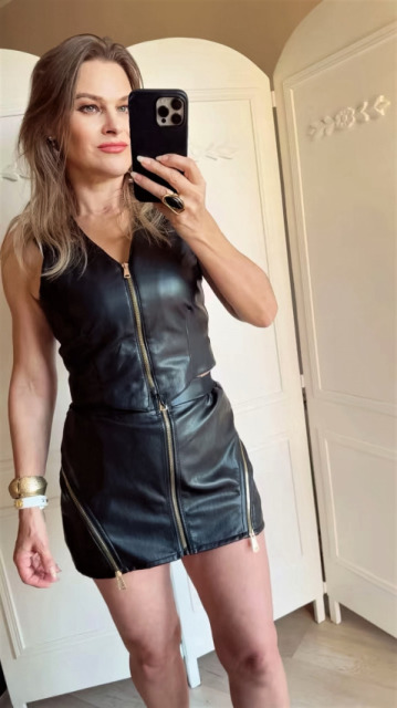 LAVESTINO KAMIZELKA SKÓRZANA ZE ZŁOTYM ZAMKIEM