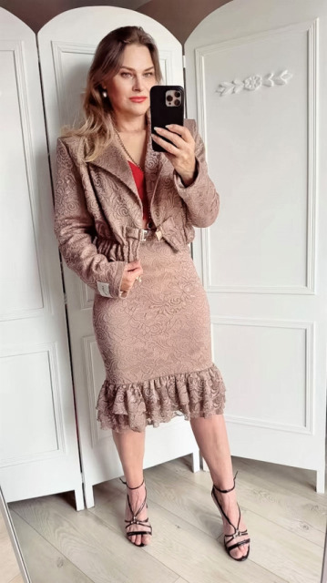 LAVESTINO SPÓDNICA MIDI Z FALBANAMI KORONKA BEŻOWY TAUPE LAVESTINO SPÓDNICA MIDI Z FALBANAMI KORONKA BEŻOWY TAUPE