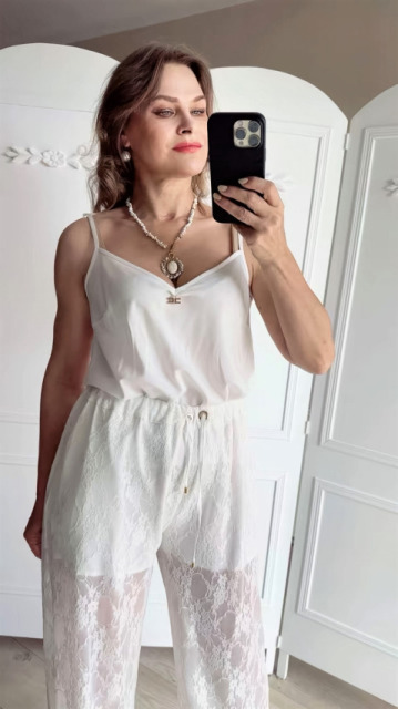 La Diva Mia CIENIUTKI TOP BIAŁY Z MODALU