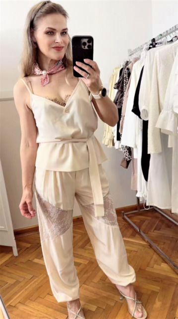 La Diva Mia LEKKIE SPODNIE Z PASKIEM + KORONKA ŚWIETLISTY BEŻ