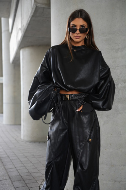 LAVESTINO BLUZA DAMSKA OVERSIZE ZE SKÓRY EKOLOGICZNEJ SZEROKIE RĘKAWY CZARNA LAVESTINO BLUZA DAMSKA OVERSIZE ZE SKÓRY EKOLOGICZNEJ SZEROKIE RĘKAWY CZARNA